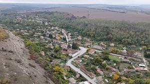 Има възможност за изграждане на център за бежанци на мястото