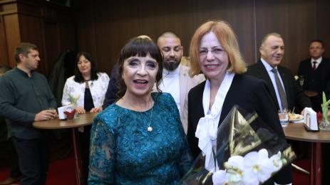 ваня кастрева