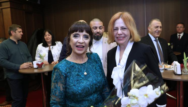 ваня кастрева - Ваня Кастрева създаде “Архитекти на бъдещето”