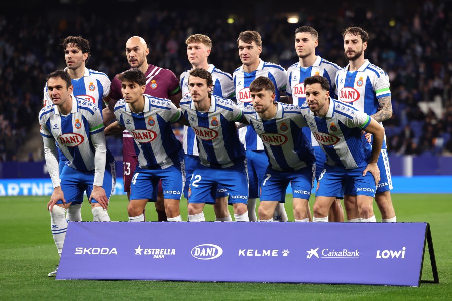 Еспаньол Депортиво Алавес1