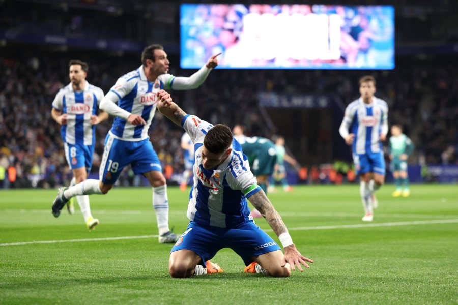 Еспаньол Депортиво Алавес1