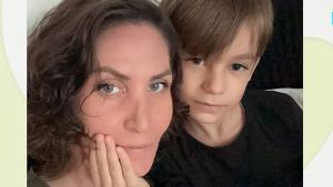 Млада жена води тежка битка с онкологично заболяване и се