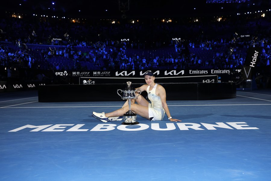 Елена Рибакина срази Арина Сабаленка за първа титла от Australian1