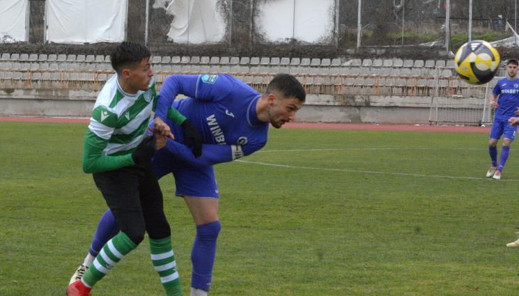 Черно море победа - Черно море удари отново Етър, ново попълнение на „моряците“ започна като титуляр и вкара гол