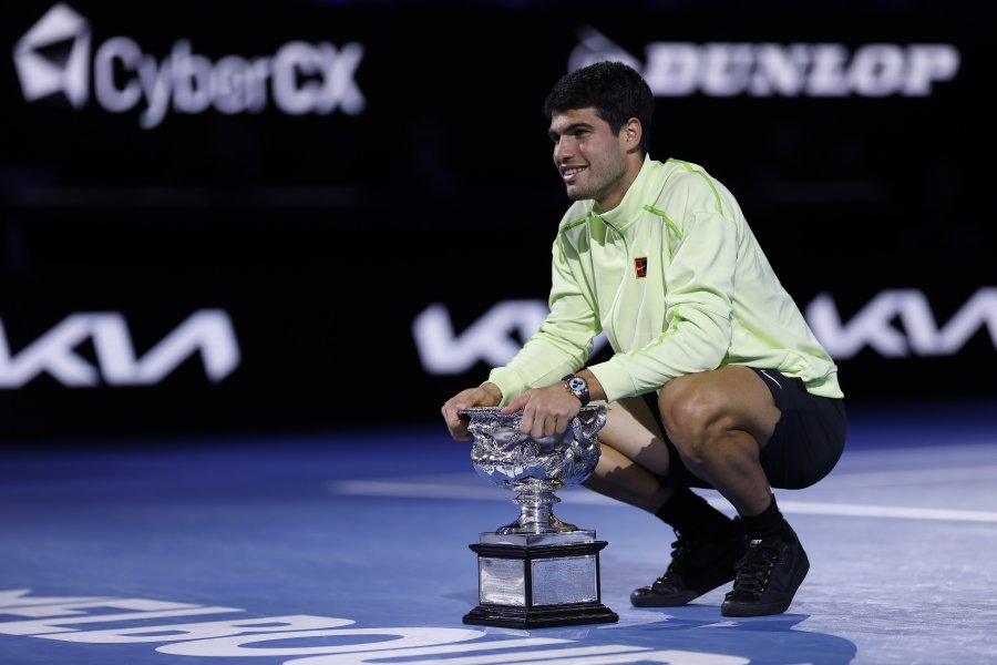 Карлос Алкарас обърна Новак Джокович и спечели първа титла от1