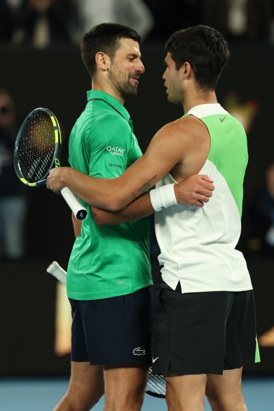 Карлос Алкарас обърна Новак Джокович и спечели първа титла от1