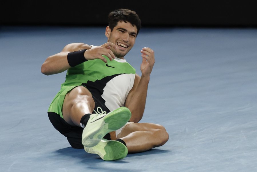 Карлос Алкарас обърна Новак Джокович и спечели първа титла от1