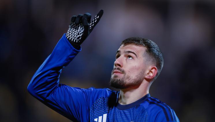 Футбол - Левски продава национал в най-богата лига на света