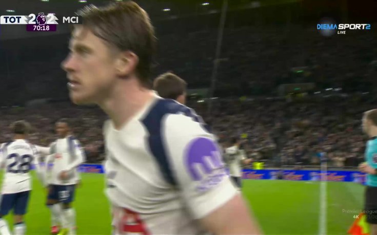 Уау! Това ли е голът на сезона във Висшата лига? (видео)