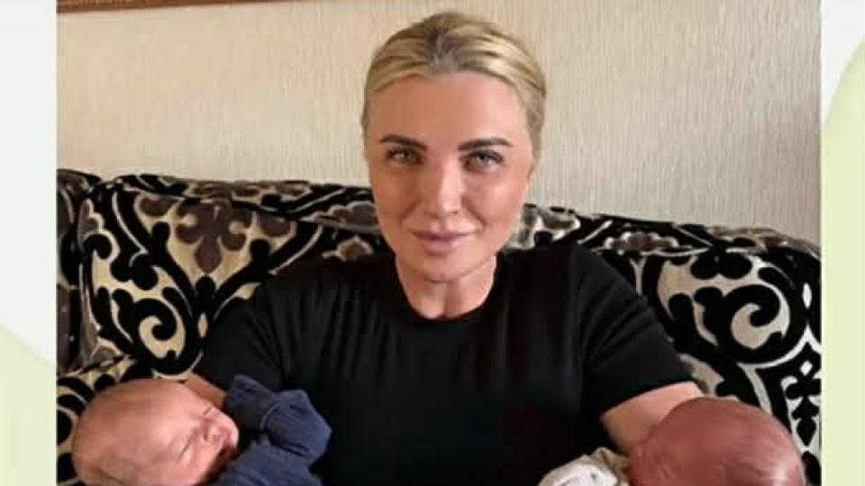 Майстор-готвачката Силвена Роу е станала баба на близнаци. Щастливата вест
