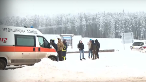 Разследват сигнал за смъртта на трима мъже в хижа край