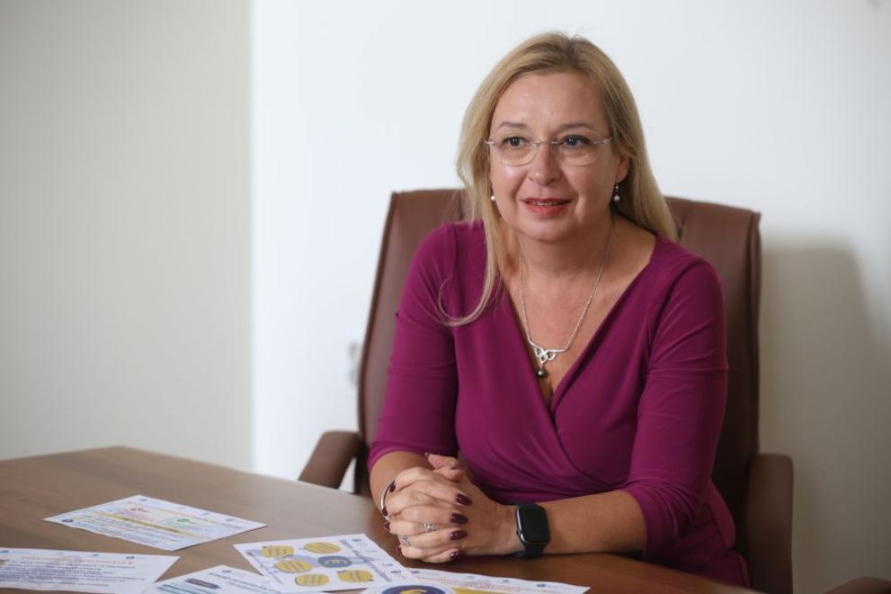 Притесненията на хората около въвеждането на еврото вече не са