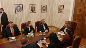 Илияна Йотова президент консултации ГЕРБ СДС