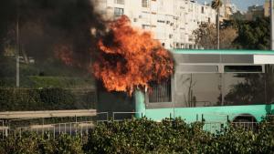 автобус пожар градски транспорт