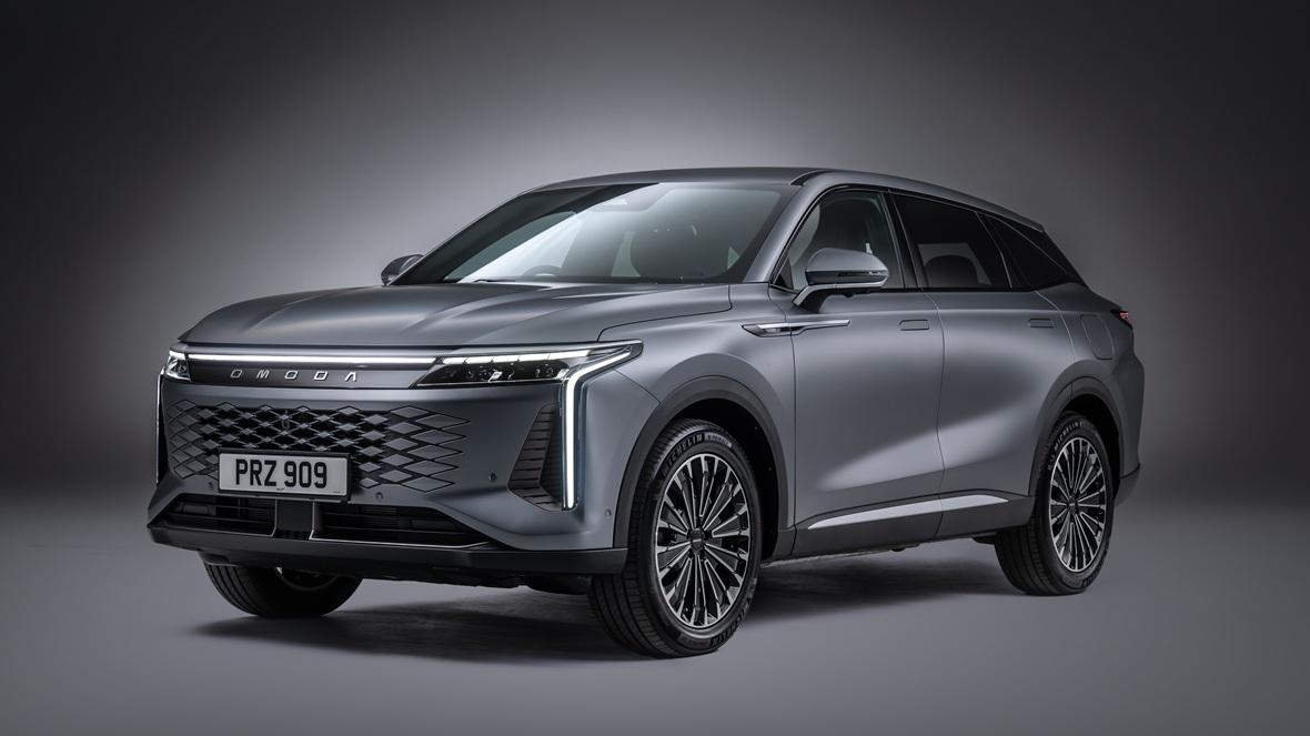 Omoda 9 SHS китайски автомобили