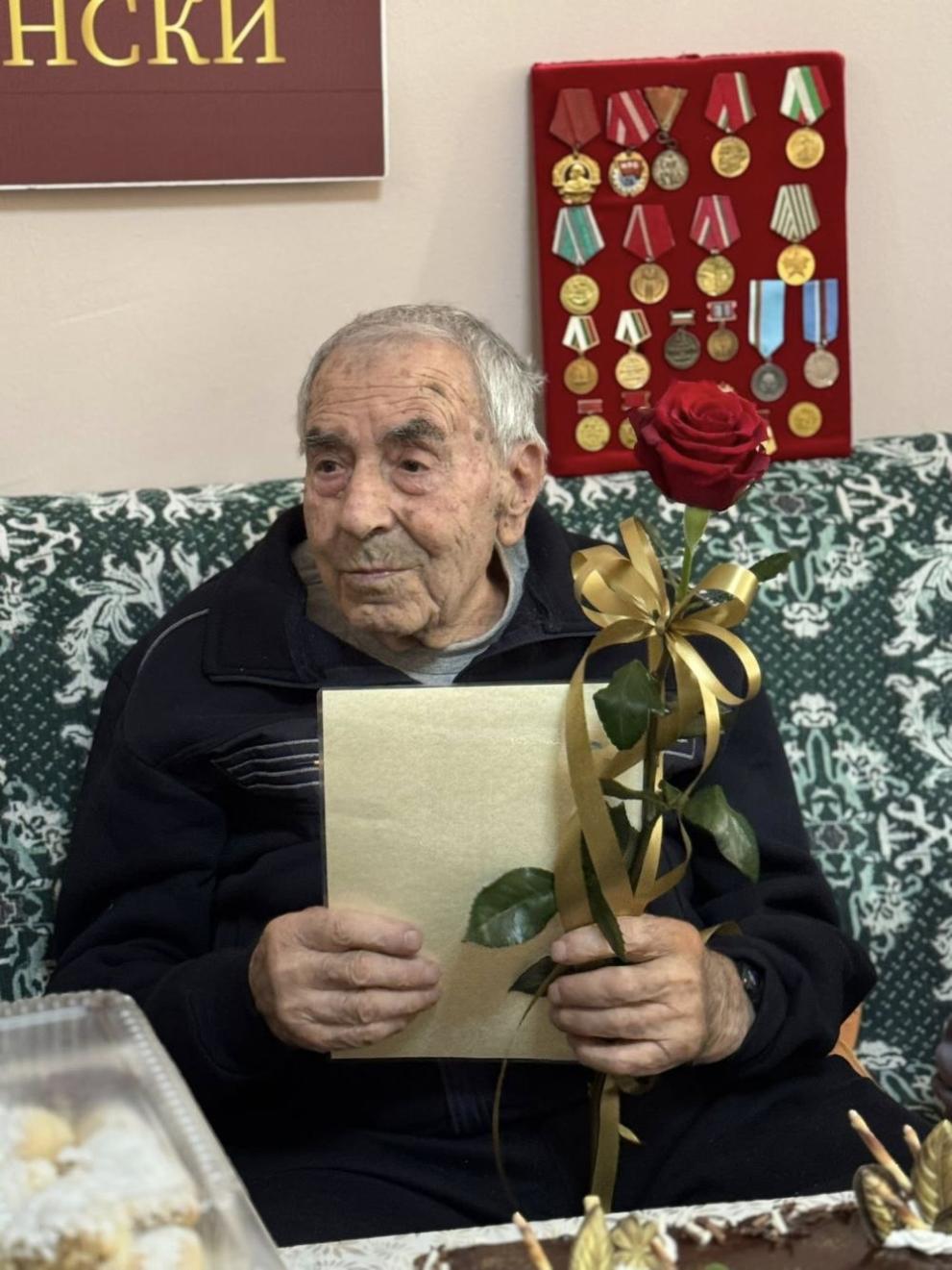 103 години от живота на фронтовака Трифон Видаркински
