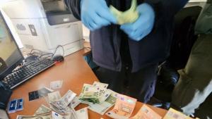 фалшиви евро