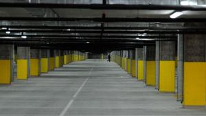 Паркинг метро Младост