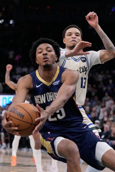 Милуоки Бъкс Ню Орлиънс Пеликанс1