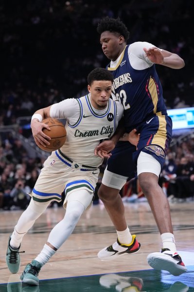 Милуоки Бъкс Ню Орлиънс Пеликанс1