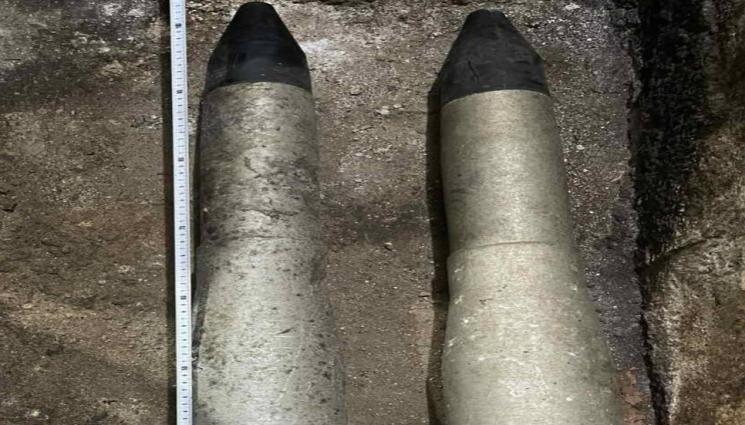 Пресцентър на Министерството на отбраната - Военни обезвредиха два снаряда, открити в мазе в Гоце Делчев