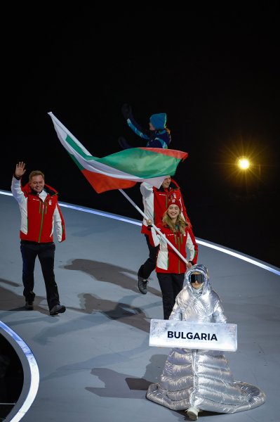 Церемонията по откриване на Зимните олимпийски игри в Милано Кортина1