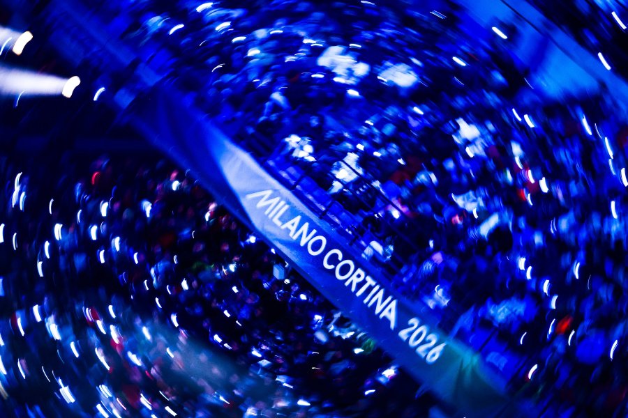 Церемонията по откриване на Зимните олимпийски игри в Милано Кортина1