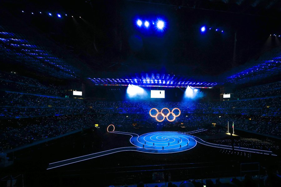 Церемонията по откриване на Зимните олимпийски игри в Милано Кортина1