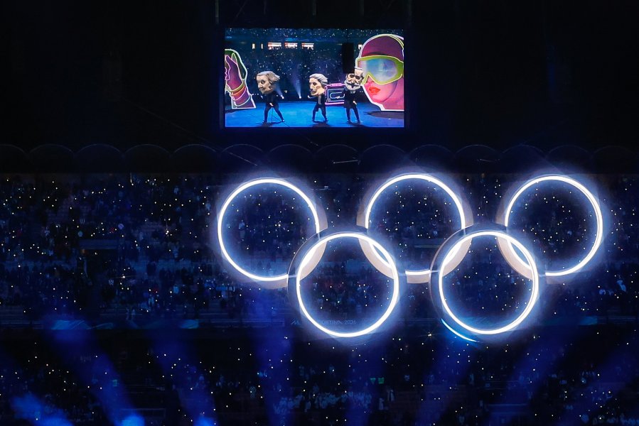 Церемонията по откриване на Зимните олимпийски игри в Милано Кортина1