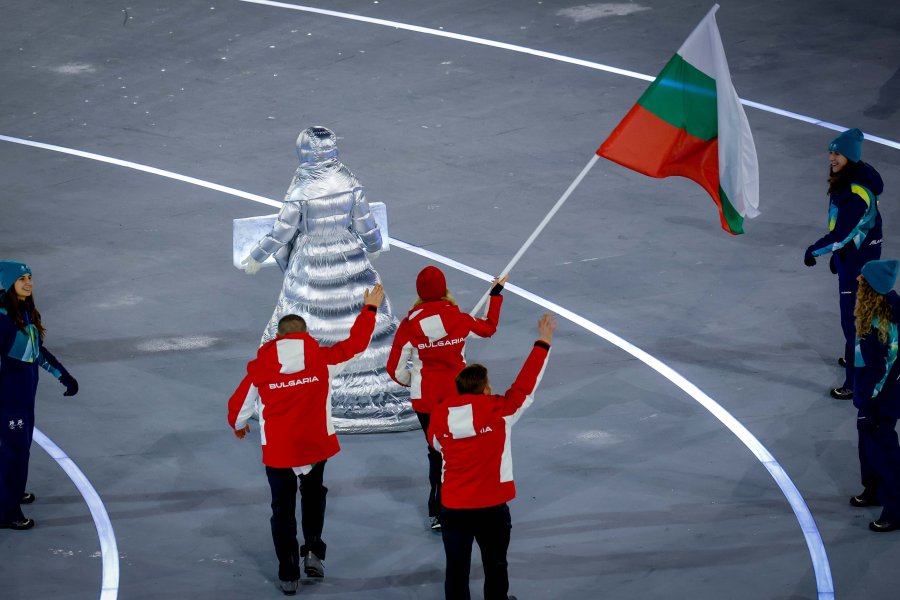 Церемонията по откриване на Зимните олимпийски игри в Милано Кортина1