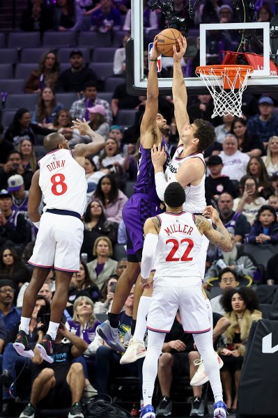 Сакраменто Кингс Лос Анджелис Клипърс1