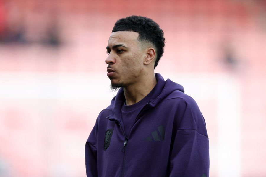 Борнемут Астън Вила1