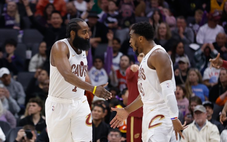 Джеймс Хардън дебютира с победа за Кливланд