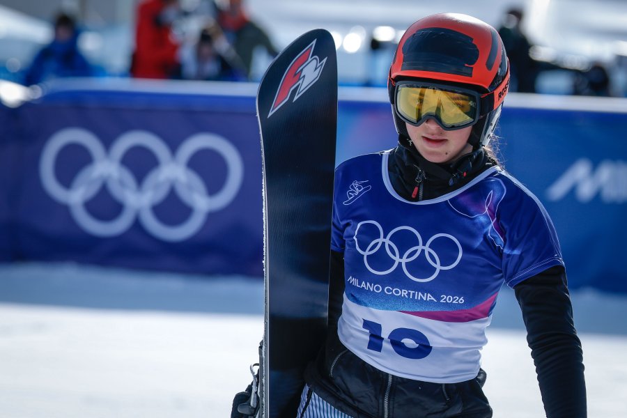 Две стотни разделиха Малена Замфирова от четвъртфинал на гигантския слалом1