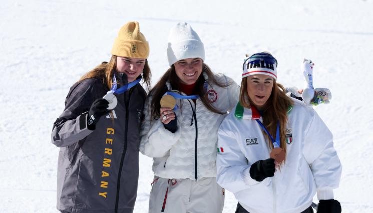 Футбол - Американка без нито един успех за СК спечели спускането при жените