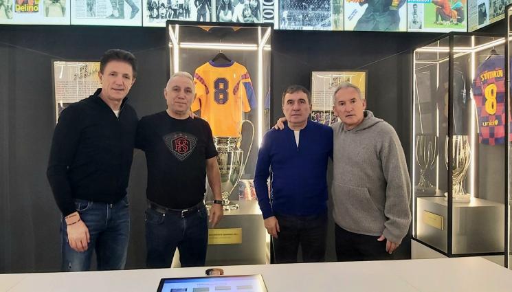 Футбол - Румънски легенди и Бегиристайн се строиха пред Христо Стоичков