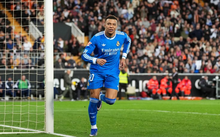 Арбелоа: Ако някой може да надмине Роналдо, това е Мбапе