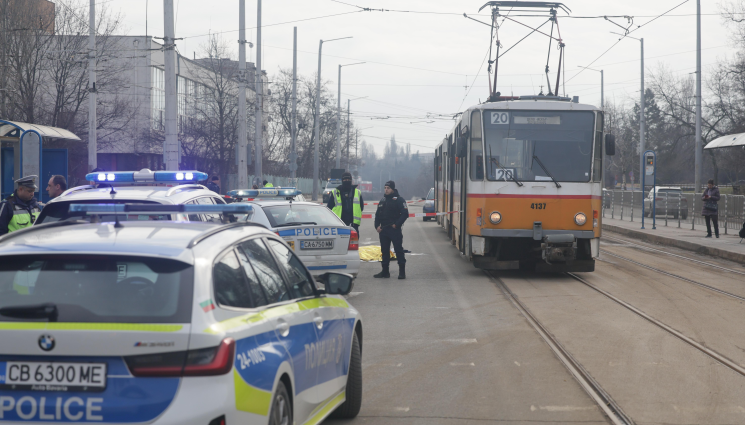 камион - ТРАГЕДИЯ: Камион уби пешеходец в София
