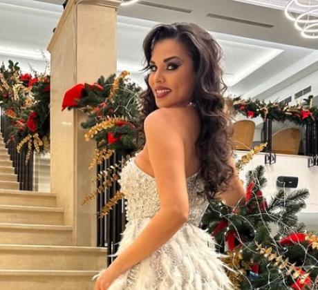 Лъчезарната певица Цвети Радойчева отбеляза своя 38 и рожден ден