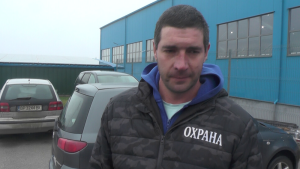 Пред камерата на NOVA застана мъжът открил кемпера с три