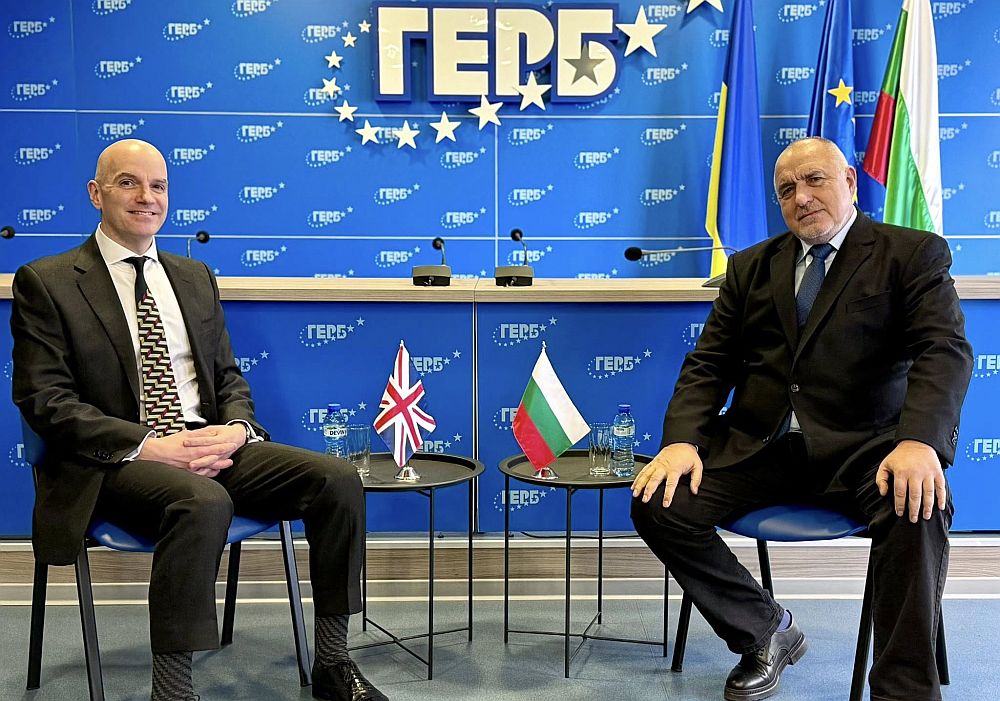 Бойко Борисов и британският посланик се срещнаха в централата на ГЕРБ, какво обсъдиха