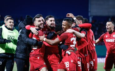 Вижте най-добрите снимки от дуела между ЦСКА и ЦСКА 1948