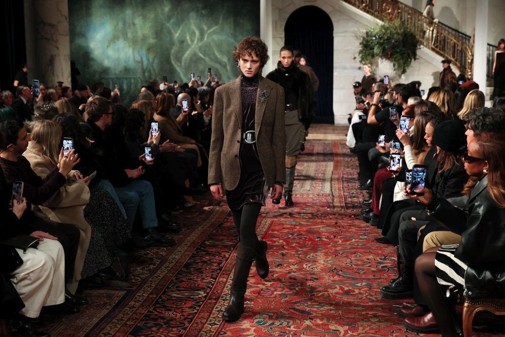 Модното ревю на Ralph Lauren есен зима 2026 като част от Седмицата на модата в Ню Йорк