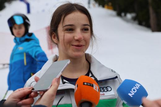 Специална церемония в Банско: Посрещнаха олимпийците Тервел и Малена  Замфирови и Александър Кръшняк |DarikNews.bg