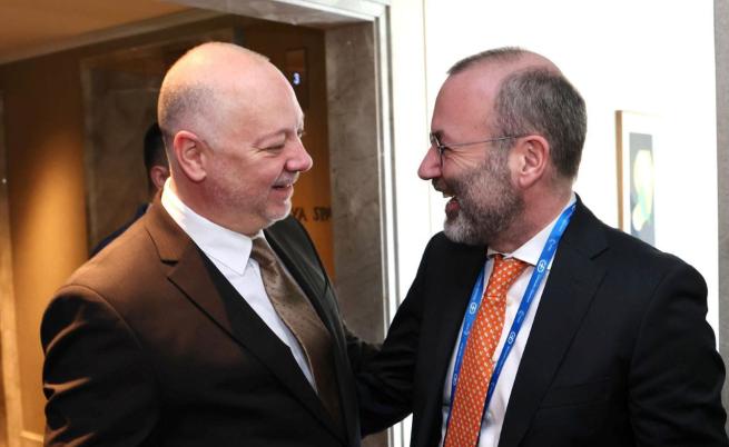 Вебер поздрави България за присъединяването към Еврозоната на среща с Желязков