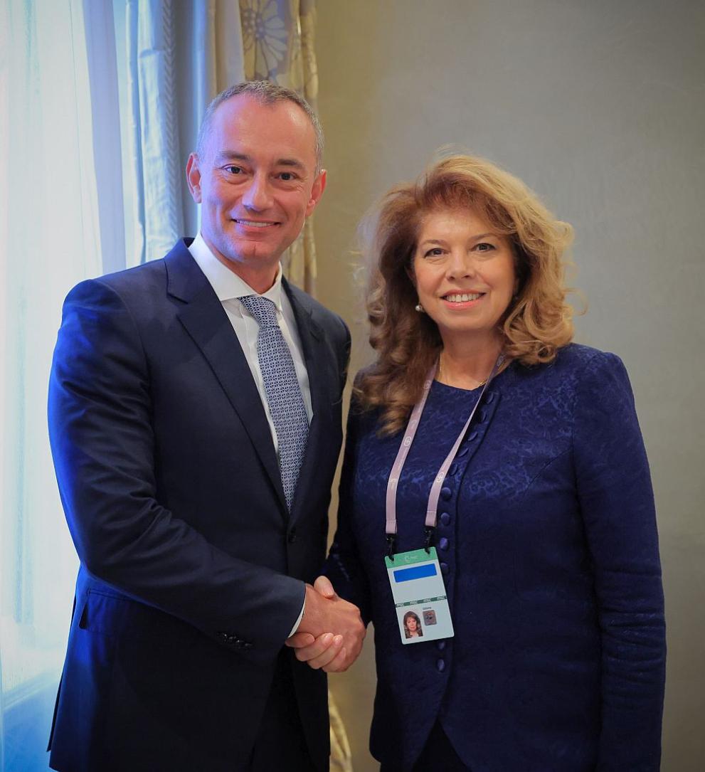 президентът Илияна Йотова и Николай Младенов