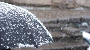 През следващото денонощие облачността над страната ще е предимно значителна