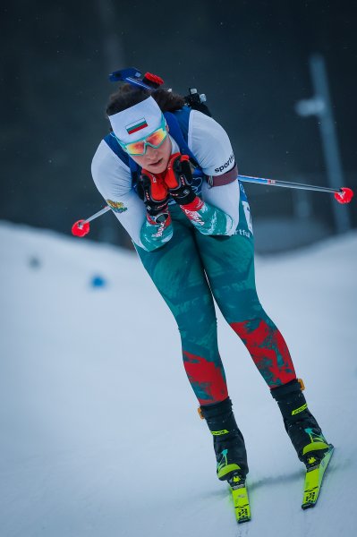 Биатлон спринт 7 5 км при жените на Зимните олимпийски1