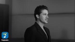 Никос Икономополус