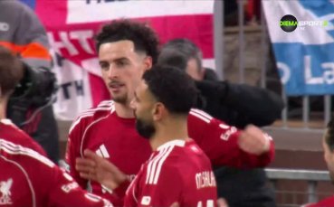 Къртис Джоунс изведе Ливърпул напред